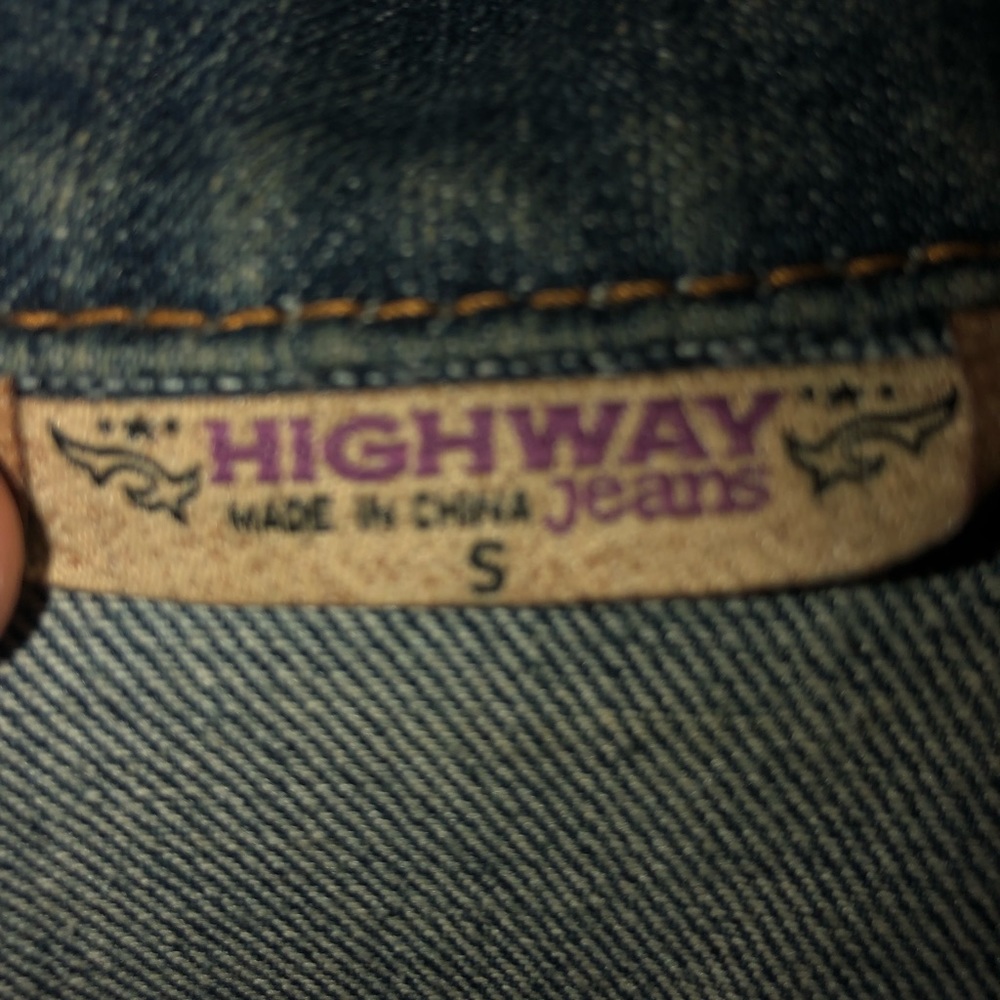 Distressed denim jacket - Picture 2 of 5